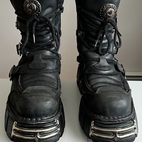 Men's New Rock Boots Made in Spain - Size 45 Euro/ Size 11.5 U.S. - Picture 1 of 8